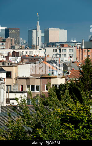 Vue panoramique sur les toits de Bruxelles avec les Tours Belgacom (Belgique, 21/08/2014) Banque D'Images