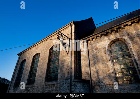 L'église St Nicolas à Durbuy (Belgique, 04/03/2013) Banque D'Images