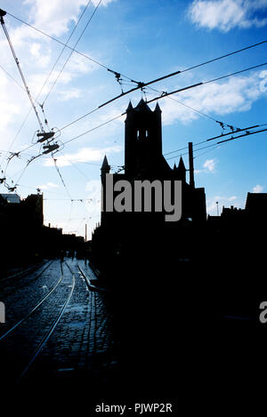 L'église St Nicolas sur la place Emile Braun à Gand (Belgique, 08/04/2006) Banque D'Images