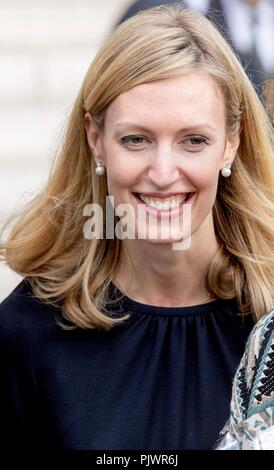 Bruxelles, Belgique. 05Th Nov, 2018. La princesse Élisabeth de Belgique partent à la Onze Lieve Vrouwekerk à Laeken, le 8 septembre 2018, après avoir assisté à la célébration eucharistique à l'occasion du 25e anniversaire de la mort de SM le Roi Boudewijn Photo : Albert Nieboer/ Pays-Bas OUT/Point de vue OUT | Crédit : dpa/Alamy Live News Banque D'Images