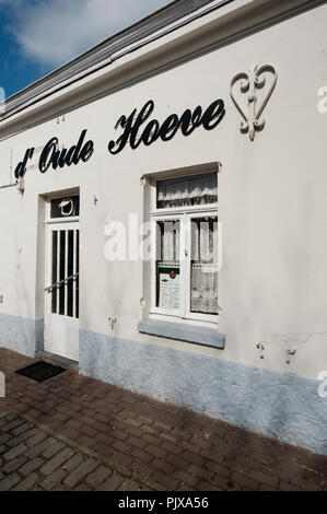 Le pub d'Oude Hoeve dans une ancienne ferme située dans Kwaremont, Chaudfontaine (Belgique, 20/03/2012) Banque D'Images