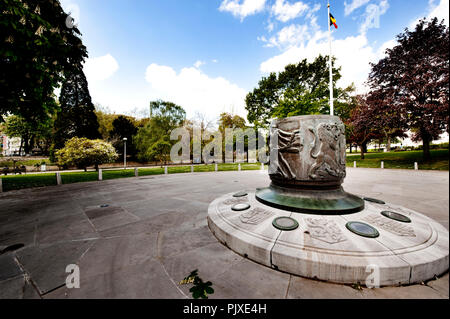 Le monument commémoratif de la 17,000 résistants belges qui sont morts dans la seconde guerre mondiale, créée par Louis Dupont au Parc d'Avroy à Liège (Belgiu Banque D'Images