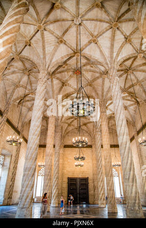 La Lonja de la Seda, un grand hall d'échange mercantile gothique médiévale dans le centre-ville de Valence, Espagne Banque D'Images