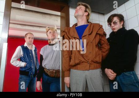 "Elista", Groupe de New Wave, britische à München, Deutschland 1983. La nouvelle vague bande 'A Flock of Seagulls" à Munich, Allemagne 1983. Dans le monde d'utilisation | Banque D'Images