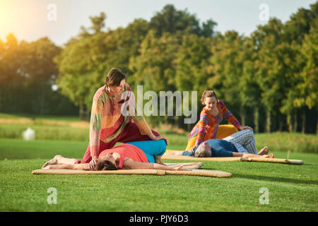 Les exercices de soins de santé. Banque D'Images