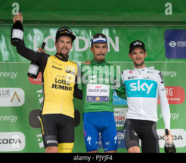 Londres, Royaume-Uni. 9 Septembre, 2018. L'OVO Energy Tour of Britain Londres Stade 8 se termine par un 14 tours de circuit dans le centre de Londres sur routes fermées en face de grandes foules et couvrant 77km à une vitesse de 80km/h, départ et arrivée sur la rue Regent St James's près de Piccadilly Circus. Julian Alaphilippe de délicieuses étages prend la première place dans l'ensemble, Wout Poels de l'équipe Sky deuxième et Primoz Roglic de LottoNL-Jumbo troisième. Credit : Malcolm Park/Alamy Live News. Banque D'Images