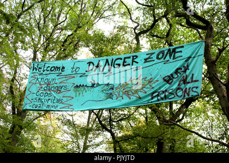 Morschenich, Allemagne. 09. Septembre. En 2018. Les protestations des croisés écologique contre l'extraction du charbon à RWE Hambacher Forst. Kerstin Brood / Alamy Live News Banque D'Images