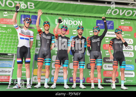 Londres, Royaume-Uni. 9 septembre 2018. Le Madison Genèse - Connor Swift, Richard Handley, Matthew Holmes, Jonathan McEvoy, George Pym et Erick Rowsell lors de la présentation de l'équipe au cours de 2018 l'énergie OVO Tour of Britain - Étape 8 : la scène londonienne le Dimanche, Septembre 09, 2018, London England : Crédit : Taka Wu/Alamy Live News Banque D'Images