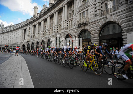 Regents Street, Londres, Royaume-Uni, le 9 septembre 2018. Le Tour de Bretagne, l'étape 8 l'étape de Londres. © David Partridge / Alamy Live News Banque D'Images