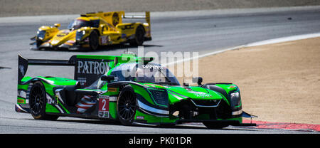 Monterey, CA, USA. 09Th Nov, 2018. A. #  2 Pilotes Scott Sharp/Ryan Dalziel qui sortent du tour 2 au cours de l'American's Tire 250 Course à l'IMSA Weathertech voiture sport championnat à Weathertech Raceway Laguna Seca Monterey, CA Thurman James/CSM/Alamy Live News Banque D'Images