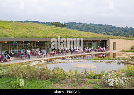 Le cadre agréable de Gloucester Services sur l'autoroute M5 direction nord, Gloucestershire, England, UK Banque D'Images