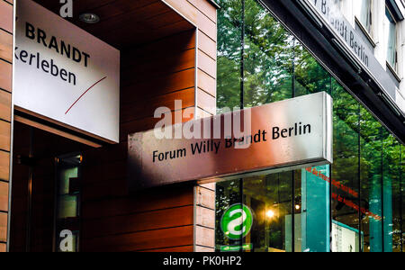 L'extérieur de la maison Willy Brandt/musée le Willhelmstrasse à Berlin, Allemagne Banque D'Images