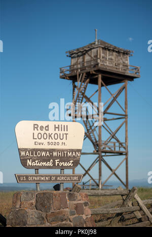 Red Hill Lookout, Wallowa - Whitman National Forest, de l'Oregon. Banque D'Images