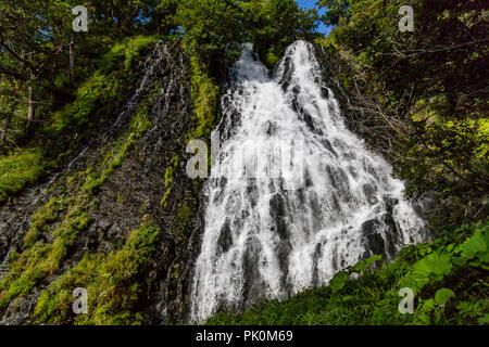 Cascade Oshinkoshin, également connu sous le nom de Twin comme la cascade Cascade beautés se divise en deux parties à peu près à mi-chemin vers le bas. Les visiteurs peuvent découvrir l' Banque D'Images