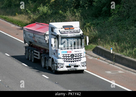 Bara-Mix Ltd Scania R450 camions de transport, agrégat d'expédition, transport lourd, logistique de camion, véhicules de transport de livraison sur la M6 à Lancaster, Royaume-Uni Banque D'Images