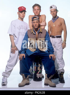 East 17 (l-r) : John Hendy, Tony Mortimer, Brian Harvey, Terry Coldwell en juin 1994. Dans le monde d'utilisation | Banque D'Images
