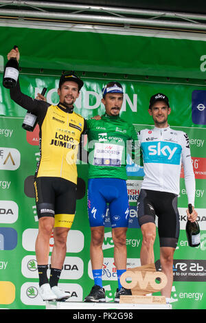 Londres, Royaume-Uni. 9 Septembre, 2018. Julian Alaphilippe de délicieuses étages remporte le Tour de l'Énergie 2018 OVO de Grande-Bretagne à la suite de la 77km London (Etape 8). L'équipe Sky's Wout Poels a terminé deuxième au classement général et ancien chef de l'énergie OVO Maillot Vert Primoz Roglic a terminé troisième. Credit : Mark Kerrison/Alamy Live News Banque D'Images