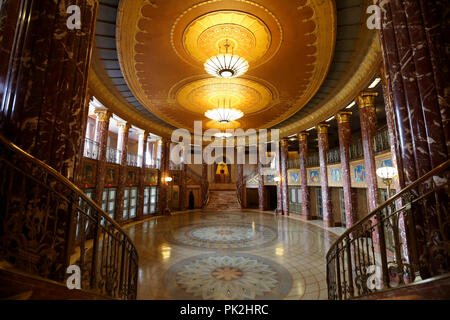 (180910) -- Cleveland (États-Unis), le 10 septembre, 2018 (Xinhua) -- Photo prise le 20 août 2018 montre Severance Hall, l'accueil de l'Orchestre de Cleveland, à Cleveland, Ohio, aux États-Unis. Fondée en 1918, l'Orchestre de Cleveland est devenu l'un des plus beaux au monde, que les critiques de musique dans les grands médias, comme le New York Times et le Wall Street Journal, ont déclaré. Après la conclusion du centenaire 2017-2018 Saison de concerts, l'Orchestre se lancera dans une tournée en Chine en 2019 marque le début de son deuxième siècle, 21 ans après sa dernière visite au pays d'Asie. (Xinhua/Wang Y Banque D'Images