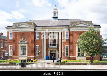 Bibliothèque de Hendon, le Burroughs, Hendon, Région de Barnet, Greater London, Angleterre, Royaume-Uni Banque D'Images