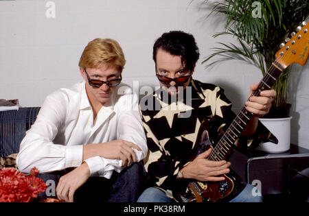 La musique britannique duo Eurythmics (Annie Lennox et David A. Stewart). Dans le monde d'utilisation | Banque D'Images