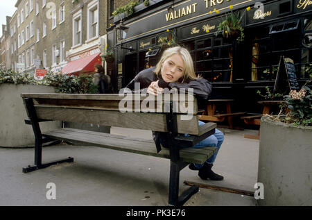 Patsy Kensit (Huitième Merveille) le 07.03.1988 à Londres. Dans le monde d'utilisation | Banque D'Images