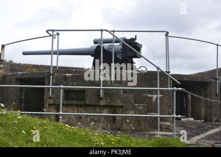 Chapelle Bay Fort & Museum à l'angle, Pembrokeshire, Pays de Galles, Royaume-Uni Banque D'Images