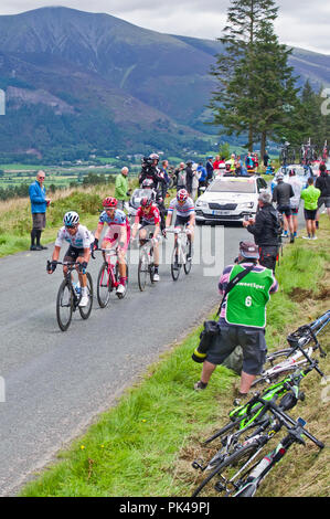 Stade 6, Tour de Bretagne 2018, 7 septembre. Échappée sur la 1ère ascension de Whinlatter Pass, Vasil Kiryienko : Tony Martin, James Shaw et Connor Swift. Banque D'Images