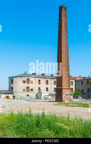 Vue de la prison de Patarei abandonnés et les apparaux de capacités dans le domaine de la baie Kalamaja Tallinn, Estonie. Banque D'Images