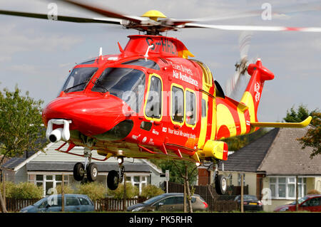 Herts et Essex Air Ambulance. Agusta Westland AW169 69049 Série Registre G-HHEM utilisé par les ambulances de l'Air britannique spécialiste Aviation Services. Banque D'Images