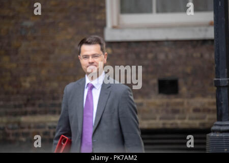 Londres 11 septembre 2018, James Brokenshire MP PC, le logement et les collectivités , Secrétaire arrive à une réunion du Cabinet au 10 Downing Street, London Credit Ian Davidson/Alamy Live News Banque D'Images