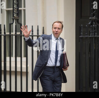 Downing Street, London, UK. Le 11 septembre 2018. Matt Hancock, Secrétaire d'État à la santé et des services sociaux à Downing Street pour la réunion hebdomadaire du cabinet. Credit : Malcolm Park/Alamy Live News. Banque D'Images