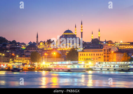 Istanbul, Turquie, au coucher du soleil Banque D'Images