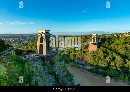 Pont suspendu de Clifton Bristol Angleterre Septembre 07, 2018 Le célèbre pont suspendu de Clifton, acrss l'Avon Gorge, conçu par Isambard Ki Banque D'Images