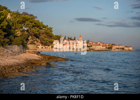 Lumière du matin dans le bol sur l'île de Brac, Croatie Banque D'Images