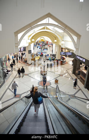 Dans un grand mall Shoppers dans Christchurch, île du Sud Banque D'Images