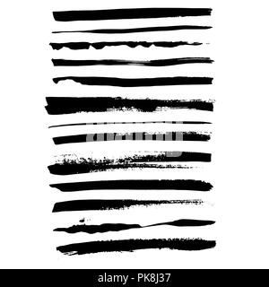 Les coups de pinceau d'encre grunge. Les brosses noir Freehand. Handdrawn frottis noir brosse sèche. Vector illustration moderne. Illustration de Vecteur