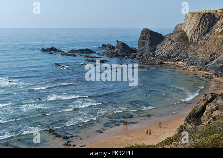 Amalia Beach dans le sud-ouest de l'Alentejo. Portugal Banque D'Images