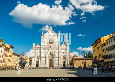 La basilique de Santa Croce dans la Piazza di Santa Croce, Florence, Toscane, Italie. Banque D'Images