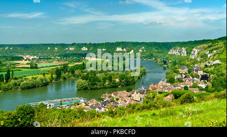 Les Andelys commune sur les rives de la Seine en France Banque D'Images