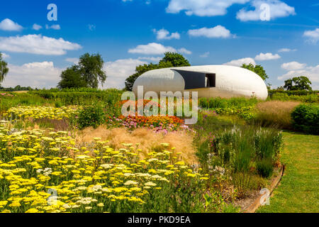 La richesse des couleurs du designer Piet Oudolf's '2015' sur le terrain Oudolf jardin à la Galerie Hauser & Wirth, Durslade ferme, Bruton, Somerset, England, UK Banque D'Images