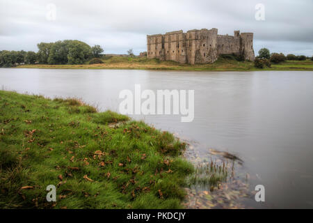 Château de Carew, Pembrokeshire, Pays de Galles, Royaume-Uni, Europe Banque D'Images