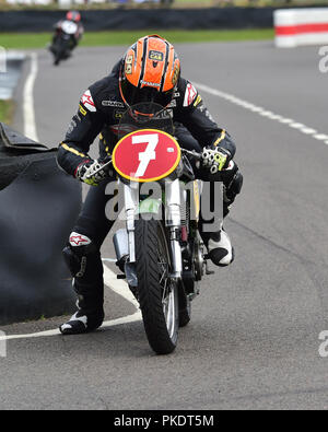 Jeremy McWilliams, Duncan Fitchett, Norton Manx Daytona, Barry Sheene Memorial Trophy, Goodwood Revival 2018, septembre 2018, course, circuit, classique Banque D'Images