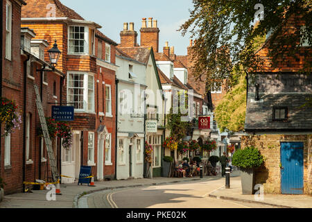 La fin de l'après-midi d'été à Winchester, Hampshire. Banque D'Images