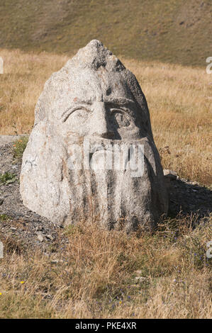 La Géorgie, Sno, sculpté par le sculpteur Merab Piranishvili boulder Banque D'Images