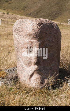 La Géorgie, Sno, sculpté par le sculpteur Merab Piranishvili boulder Banque D'Images