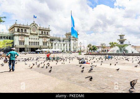 La ville de Guatemala, Guatemala - 5 septembre 2018 : Palais Présidentiel appelé Palais National de la culture sur la Plaza de la Constitucion dans la capitale. Banque D'Images