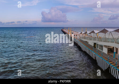 Ferry Pier à Playa del Carmen Mexique Banque D'Images