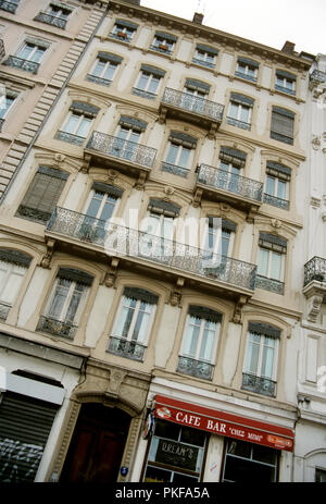 La chambre sur le Cours de Verdun Récamier nr. 3 à Lyon où le musicien français Jean Michel Jarre a grandi avec ses grands-parents à Lyon (France, 16/03/2 Banque D'Images