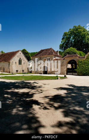 L'abbaye cistercienne de Fontenay à Marmagne, dans le département de Côte d'Or (France, 24/06/2010) Banque D'Images