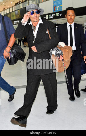 Tokyo, Japon. 13 septembre 2018. Johnny Depp est perçu à l'arrivée à l'Aéroport International de Narita, le 13 septembre 2018 à Narita, Japon. Credit : Geisler-Fotopress GmbH/Alamy Live News Banque D'Images
